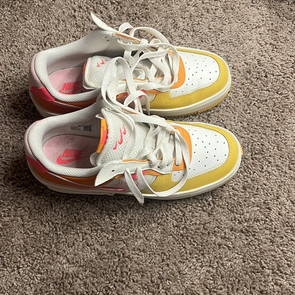 Wave - Picture 3 of 6